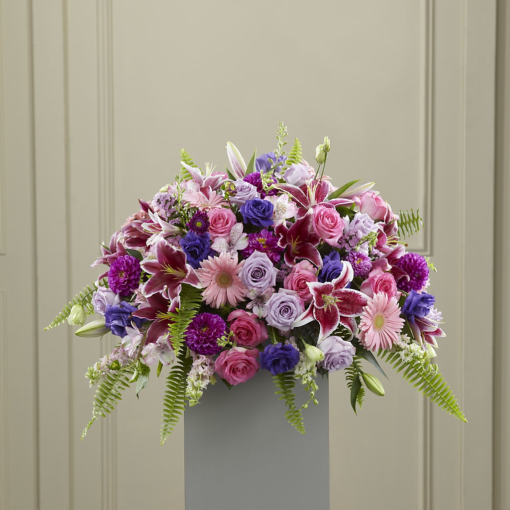 Fare Thee Well Pedestal – RESILIENT ROSES FLORAL & DECOR LLC, Jacksonville FL