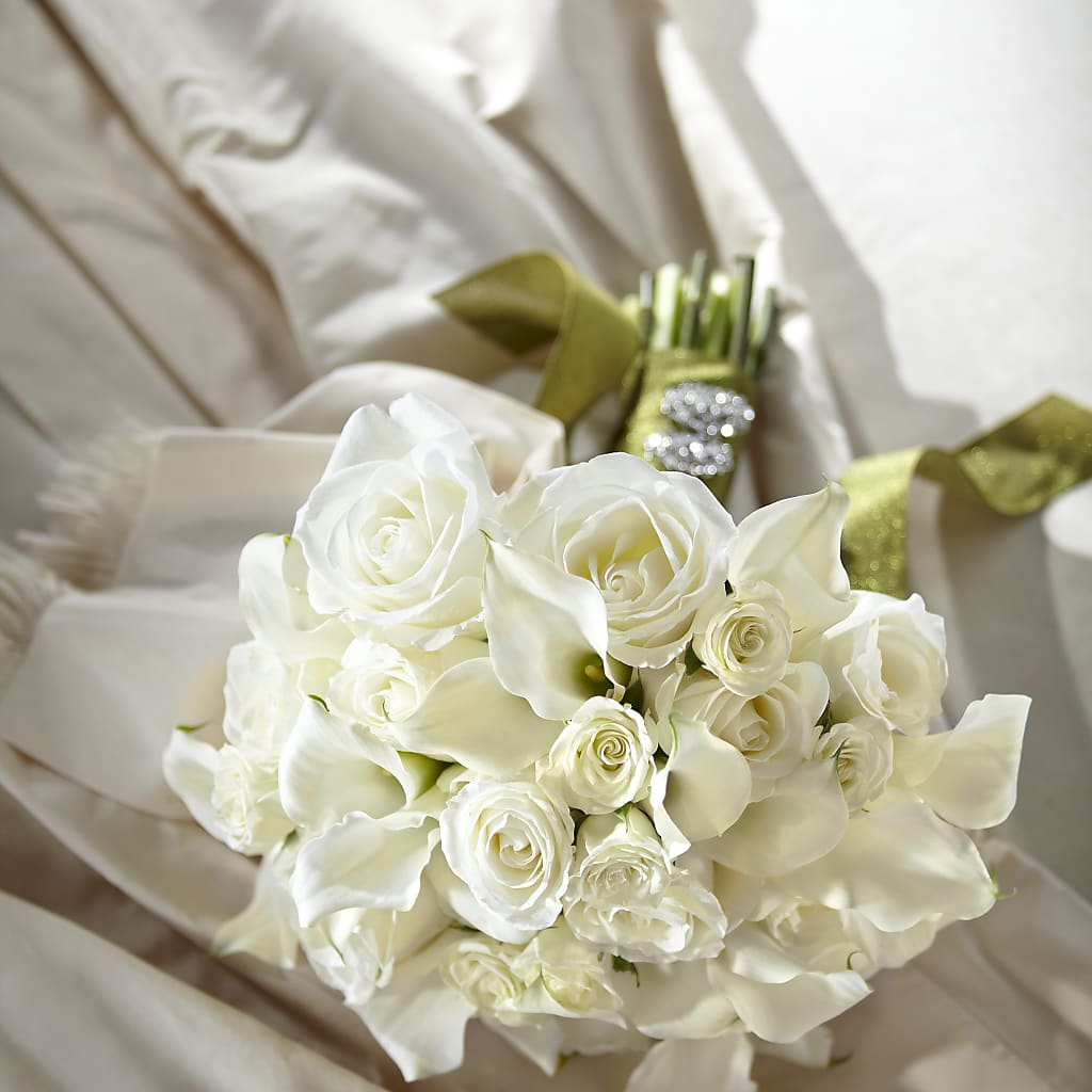 Serene Highness Bouquet – RESILIENT ROSES FLORAL & DECOR LLC, Jacksonville FL