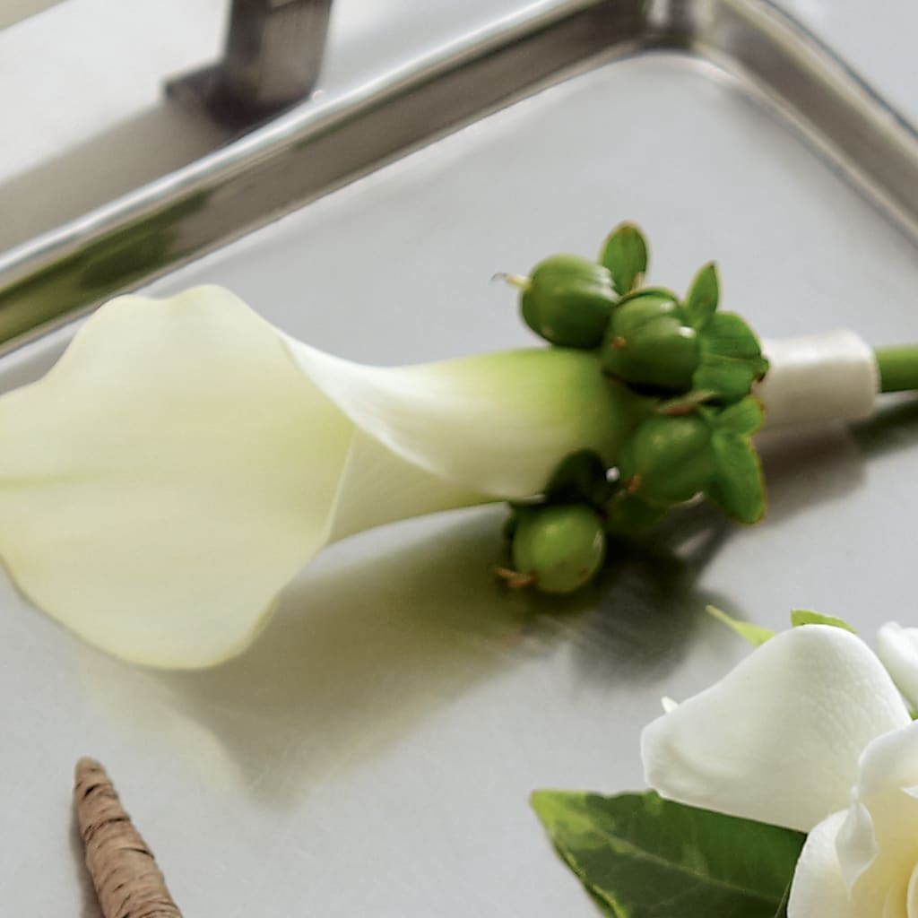 White Calla Boutonniere – RESILIENT ROSES FLORAL & DECOR LLC, Jacksonville FL