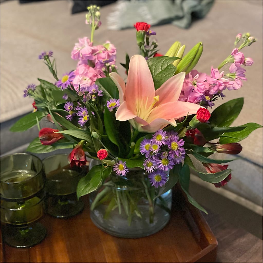 Romantique Bouquet – RESILIENT ROSES FLORAL & DECOR LLC, Jacksonville FL