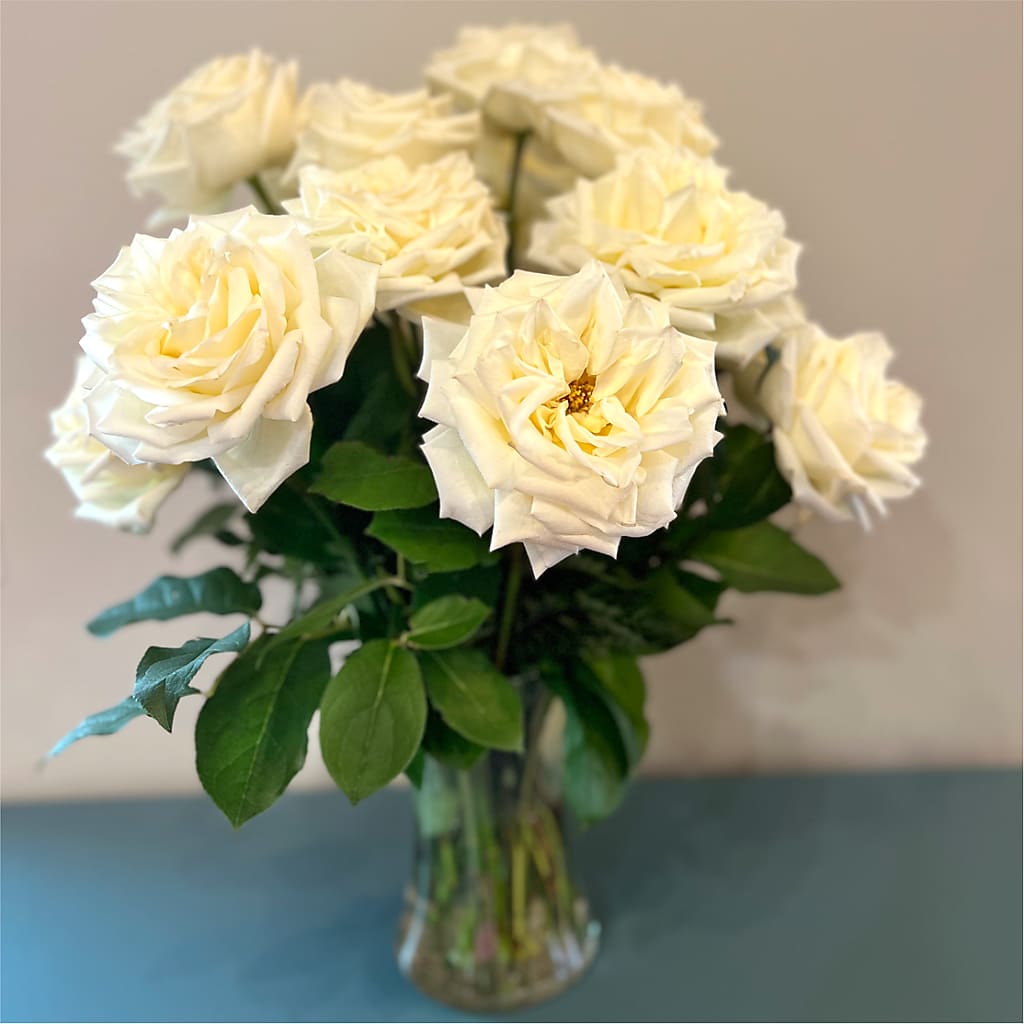 Long Stem Yellow Rose Bouquet – RESILIENT ROSES FLORAL & DECOR LLC, Jacksonville FL