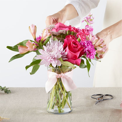 Pink Ribbon - A Florist Original – RESILIENT ROSES FLORAL & DECOR LLC, Jacksonville FL