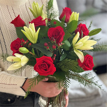 Glittering Lights Bouquet – RESILIENT ROSES FLORAL & DECOR LLC, Jacksonville FL