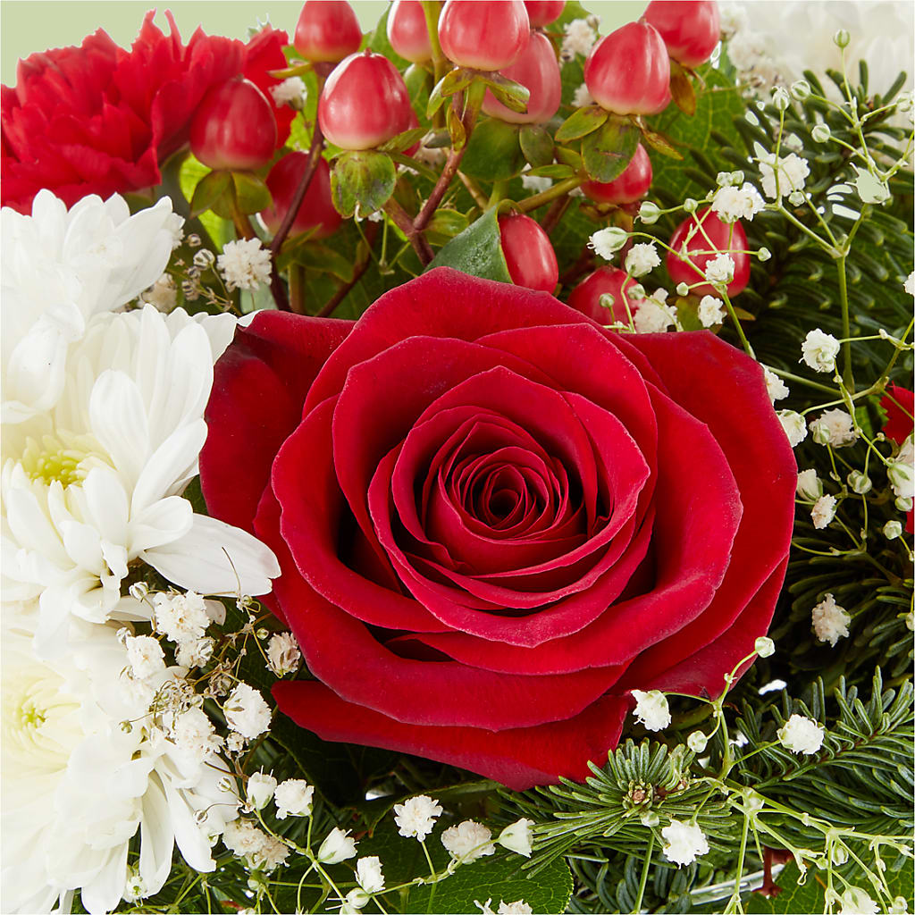 Chance of Flurries Bouquet – RESILIENT ROSES FLORAL & DECOR LLC, Jacksonville FL