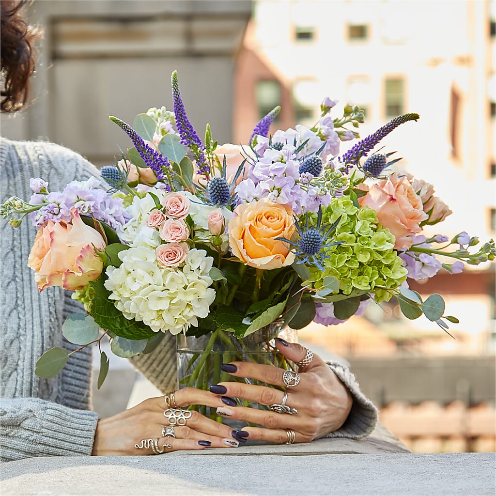 Porch Swing Bouquet – RESILIENT ROSES FLORAL & DECOR LLC, Jacksonville FL