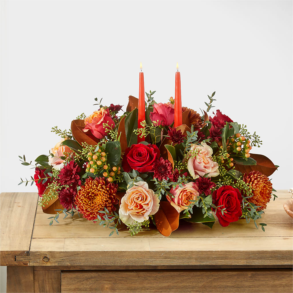 Gather Near Centerpiece – RESILIENT ROSES FLORAL & DECOR LLC, Jacksonville FL
