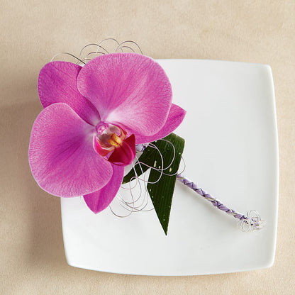Glorious Boutonniere – RESILIENT ROSES FLORAL & DECOR LLC, Jacksonville FL